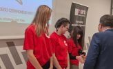 /media/2025-12-08-18-12-13/mg15.jpg