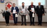 /media/2025-12-08-18-12-13/mg06.jpg